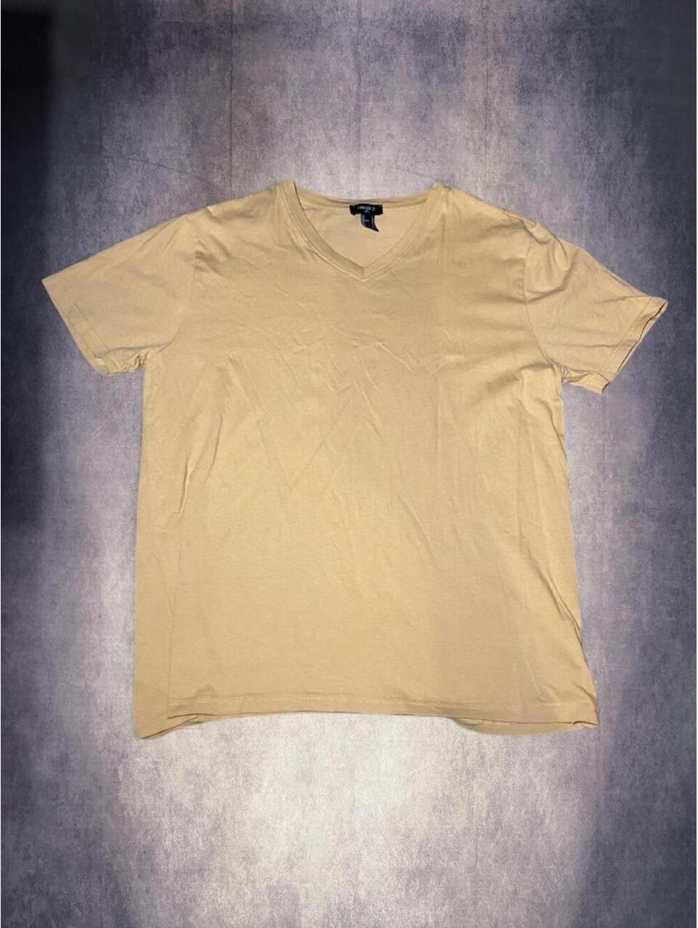 y2k Forever 21 Men's V-Neck T-Shirt
